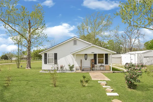 $185,000 | 17822 Garland Avenue, Boling, TX 77420