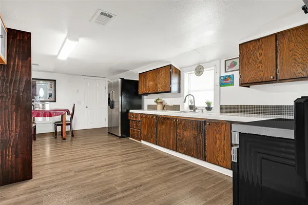$185,000 | 17822 Garland Avenue, Boling, TX 77420