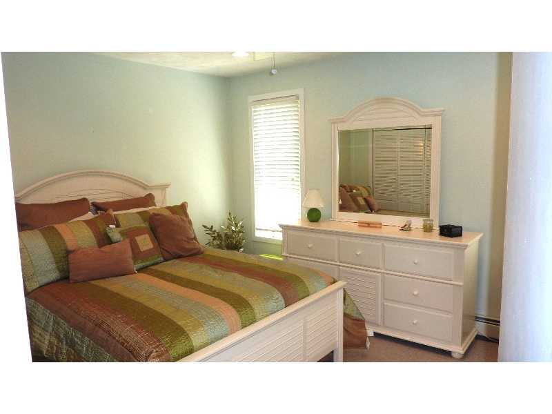 25 Fox Ridge Drive Cranston, RI 02921 - Photo 12 of 22 Bedroom.