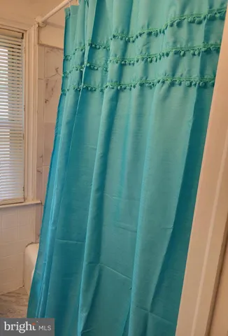 $185,000 | 118 Juliana Terrace, Darby, PA 19023