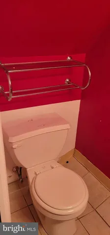 $185,000 | 118 Juliana Terrace, Darby, PA 19023