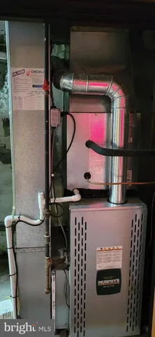 $185,000 | 118 Juliana Terrace, Darby, PA 19023