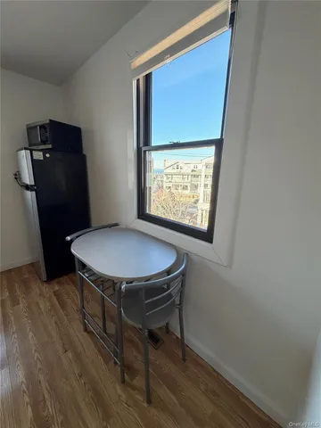 $2,350 | 116 East Main Street, Port Jefferson, NY 11777