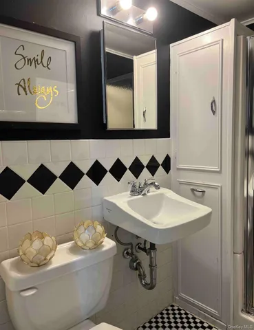 $2,350 | 116 East Main Street, Port Jefferson, NY 11777