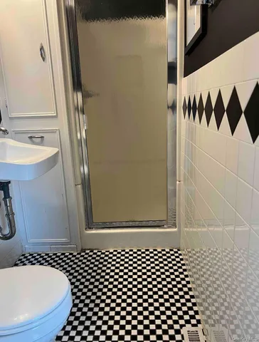 $2,350 | 116 East Main Street, Port Jefferson, NY 11777