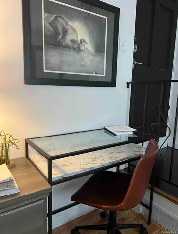 $2,350 | 116 East Main Street, Port Jefferson, NY 11777