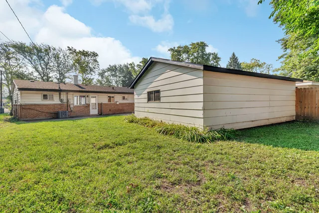 $167,400 | 1512 Lincoln Place, Calumet City, IL 60409