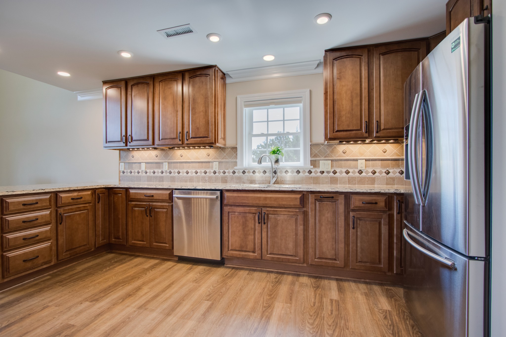 7100 Dale Ridge Road, Unit H6 Lancaster, TN 38569 - Photo 14 of 46