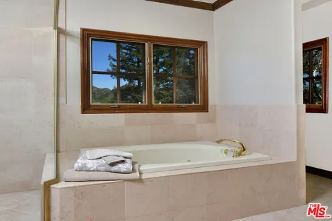 $3,175,000 | 2317 Sierra Creek Road, Agoura Hills, CA 91301