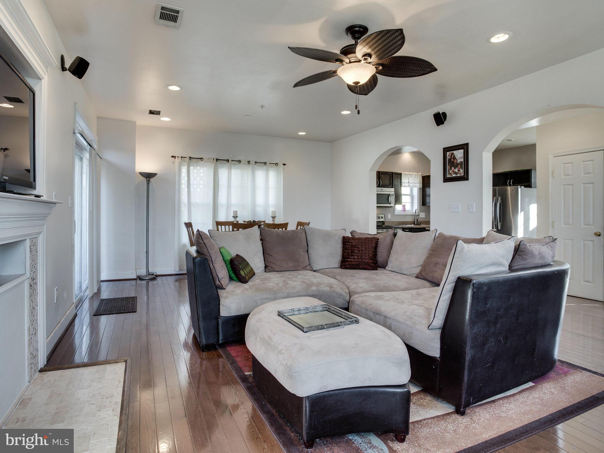 8807 Oxon Hill Road Fort Washington, MD 20744 - Photo 8 of 23 Family Room