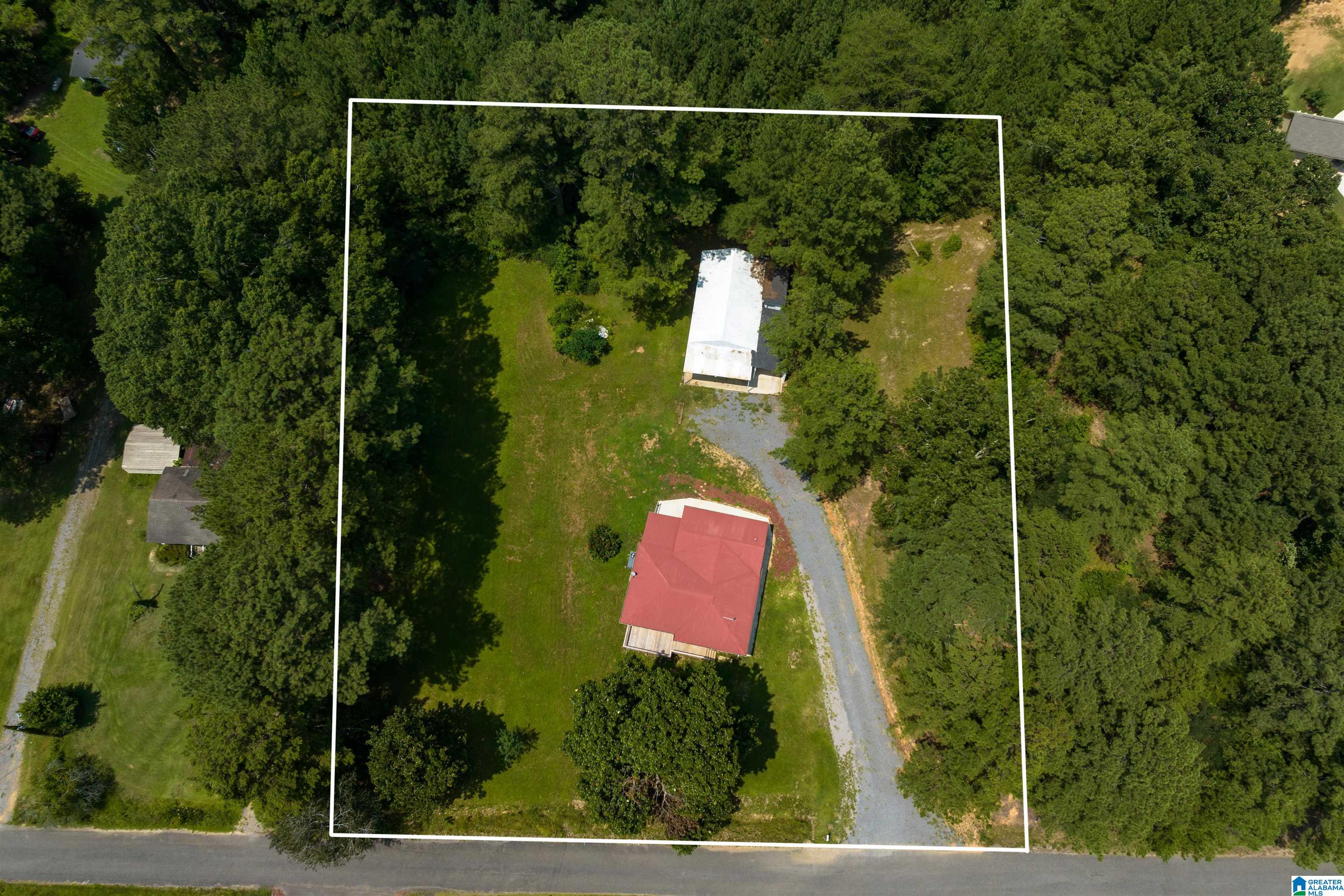 1661 New Bethel School Road Warrior, AL 35180 - Photo 6 of 37