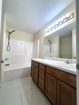$995 | 9103 Pembroke Oak Grove Road, Unit E, Oak Grove, KY 42262