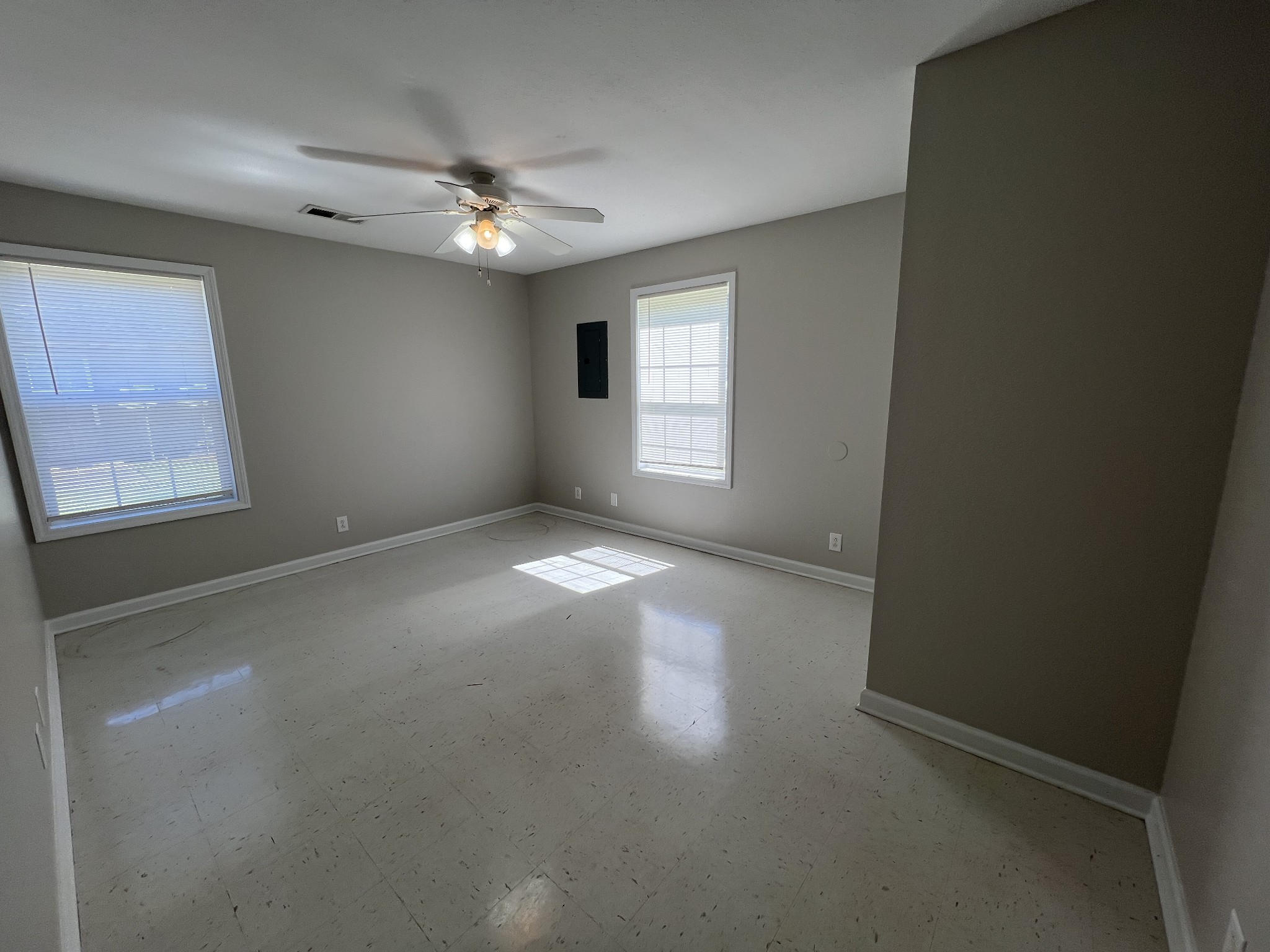9103 Pembroke Oak Grove Road, Unit E Oak Grove, KY 42262 - Photo 9 of 19