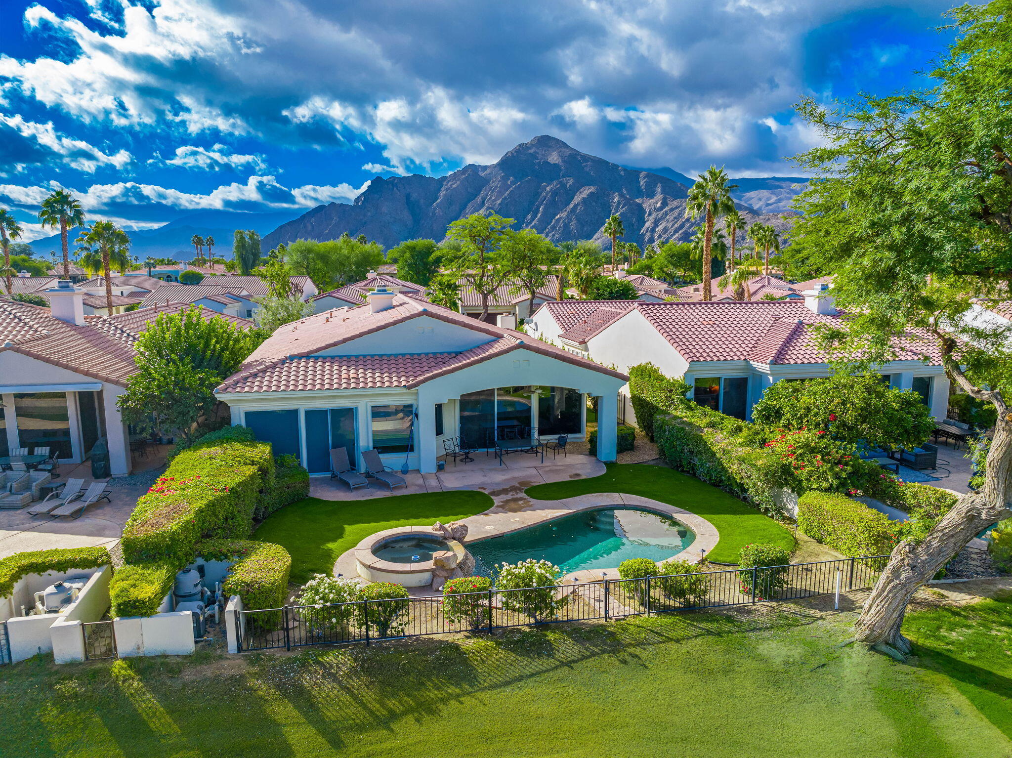 79310 Toronja La Quinta, CA 92253 - Photo 1 of 42 7-web-or-mls-DD_Toronja_1122_007