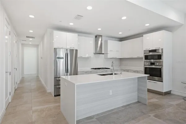 $1,525,000 | 711 South Palm Avenue, Unit 302, Sarasota, FL 34236