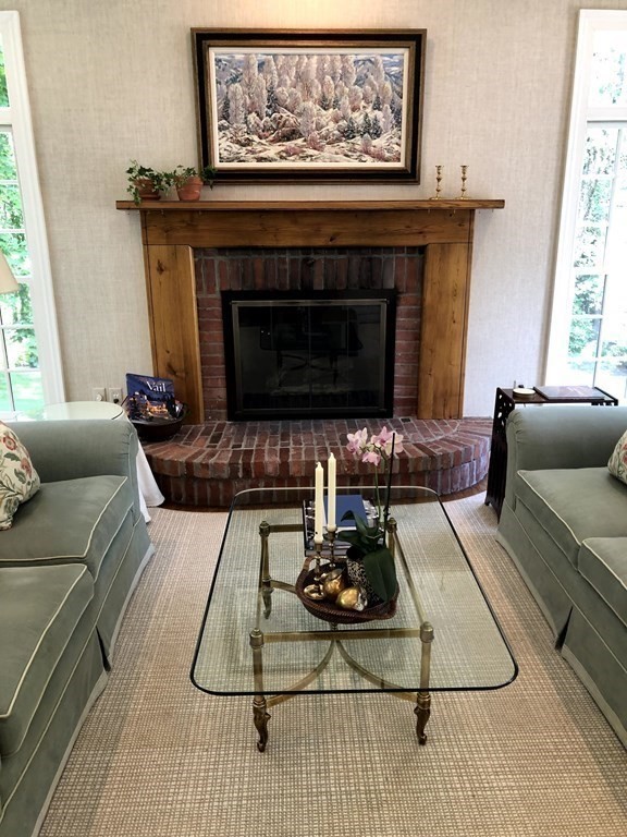 44 Norwich Road Wellesley, MA 02481 - Photo 11 of 36