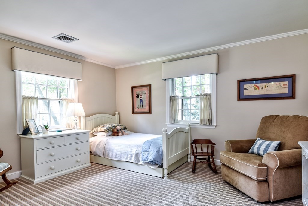 44 Norwich Road Wellesley, MA 02481 - Photo 22 of 36