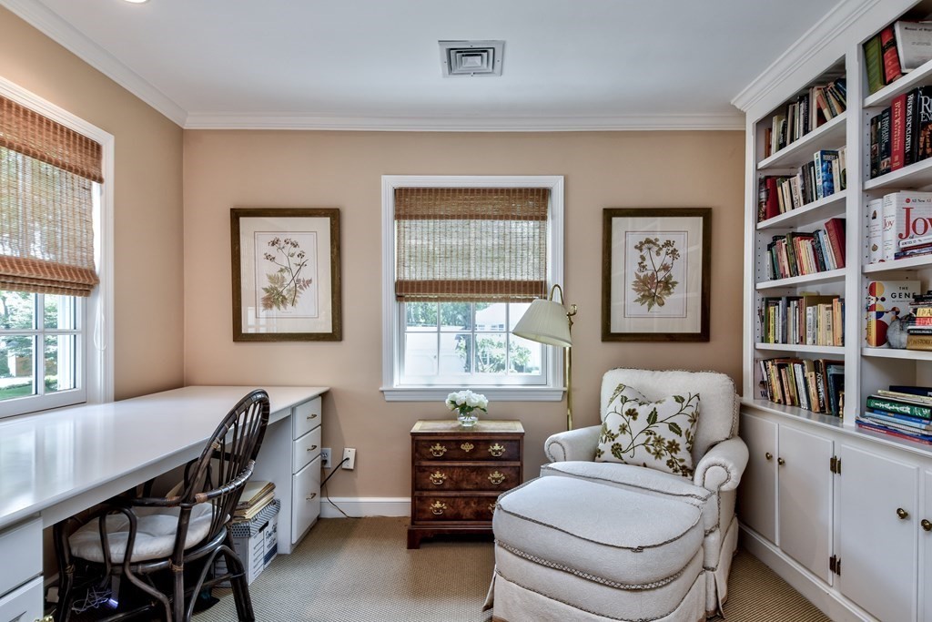 44 Norwich Road Wellesley, MA 02481 - Photo 24 of 36