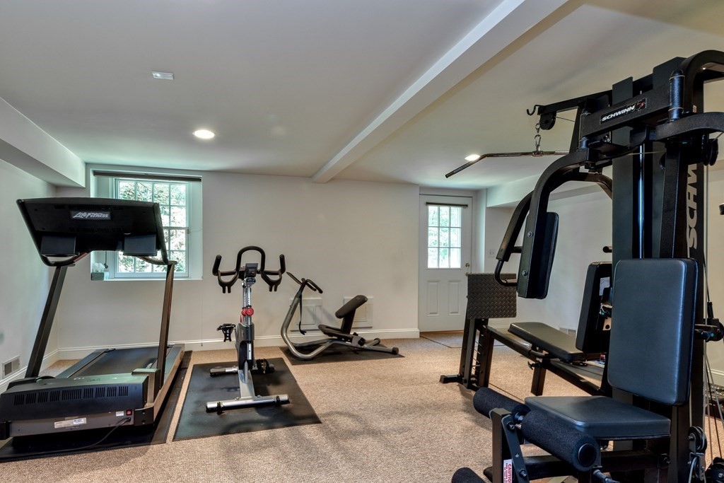 44 Norwich Road Wellesley, MA 02481 - Photo 33 of 36