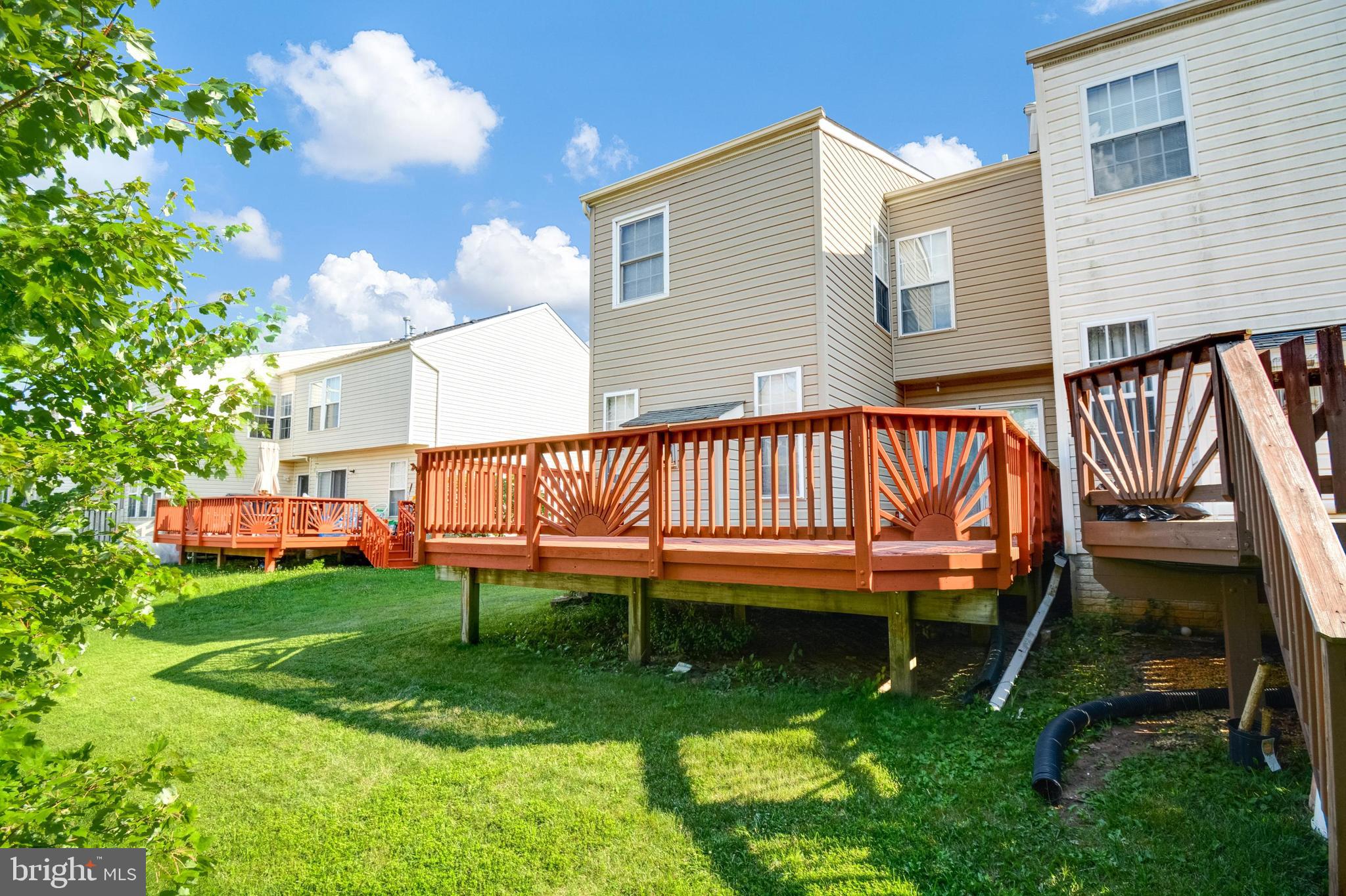 5218 Leavers Court Rosedale, MD 21237 - Photo 33 of 33 Back Deck 2