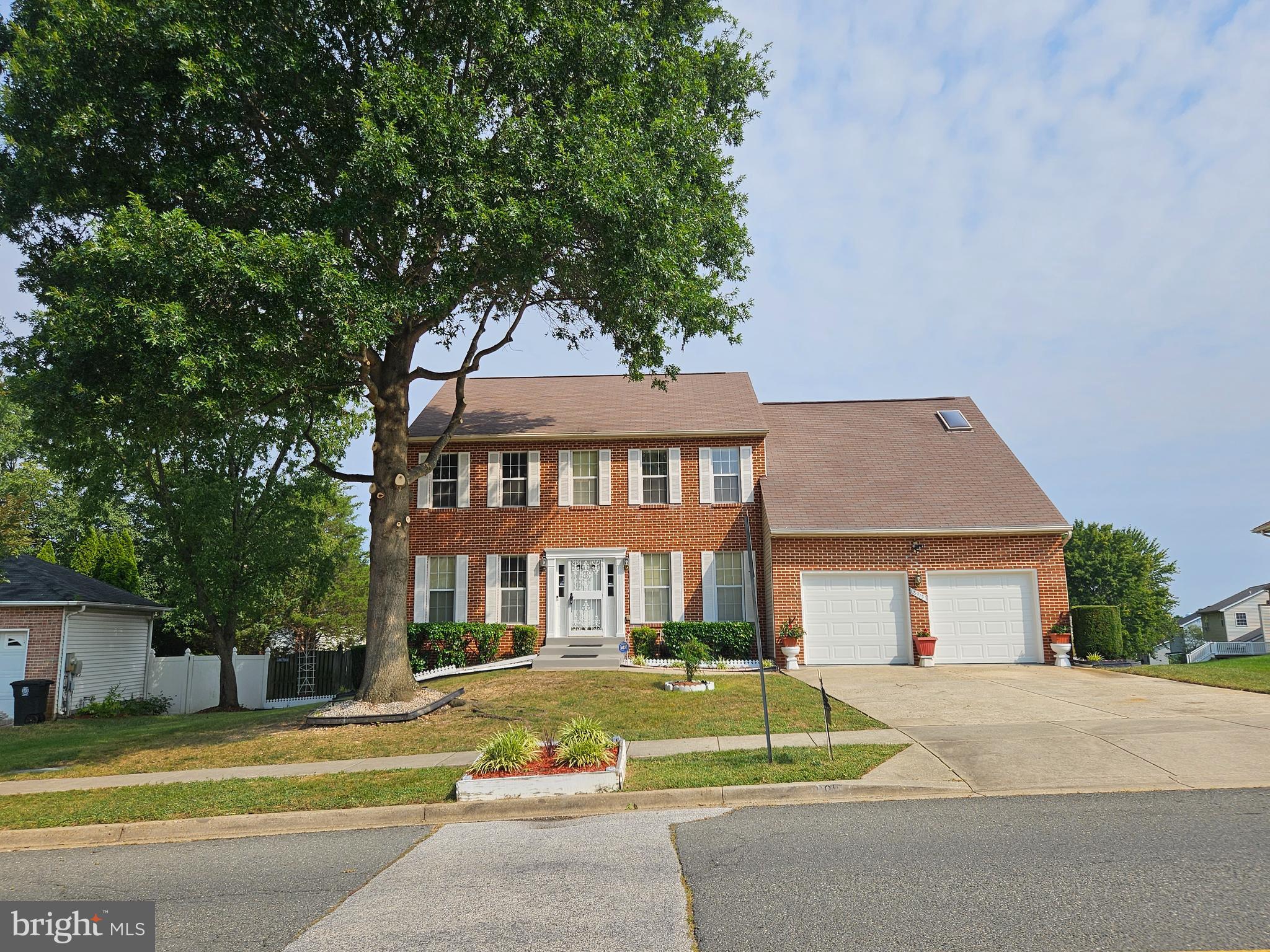 8915 Santeetlah Road Clinton, MD 20735 - Photo 4 of 41 Front of Property