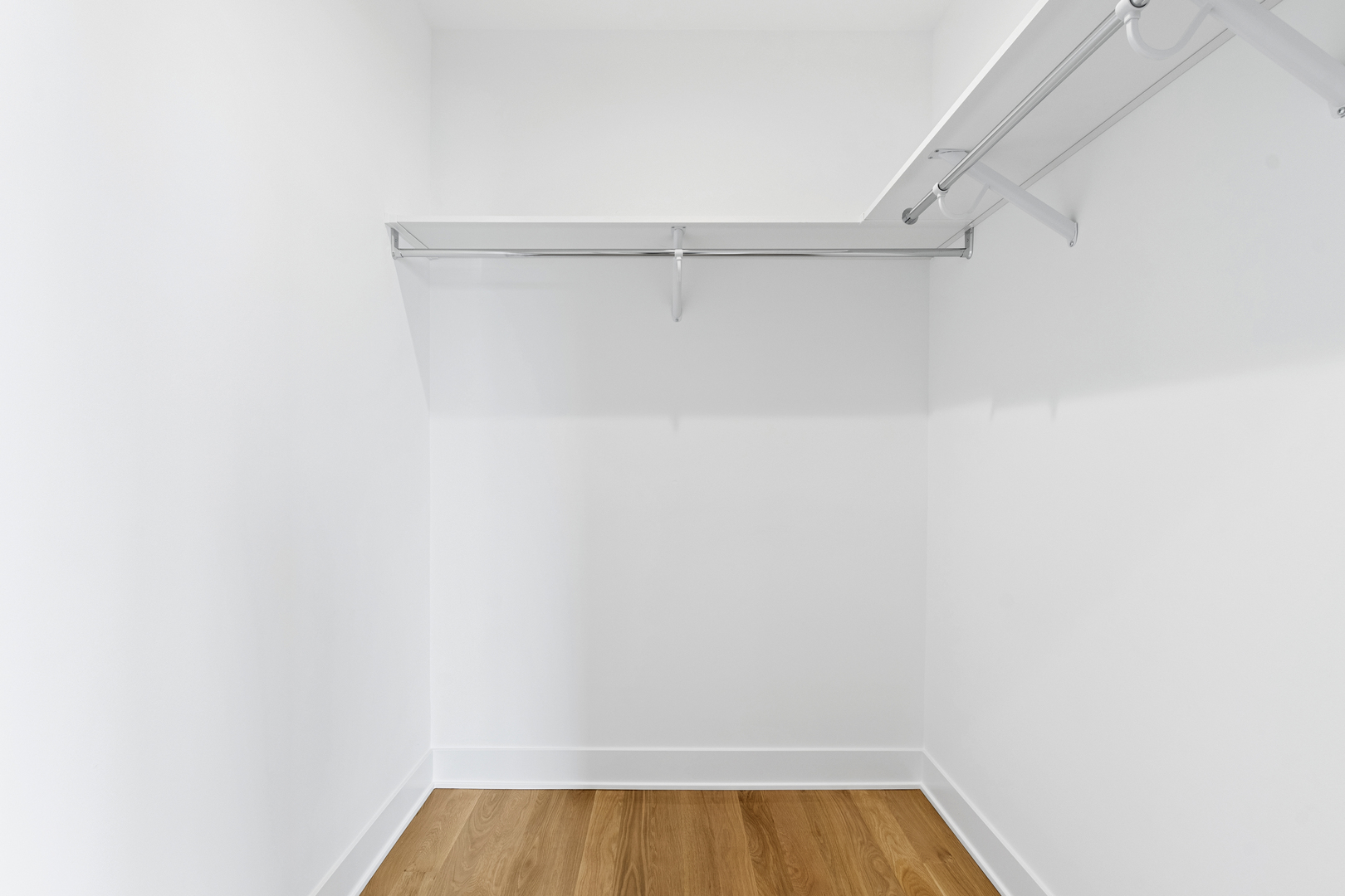 Undisclosed Address Chicago, IL 60640 - Photo 11 of 12 a view of small space