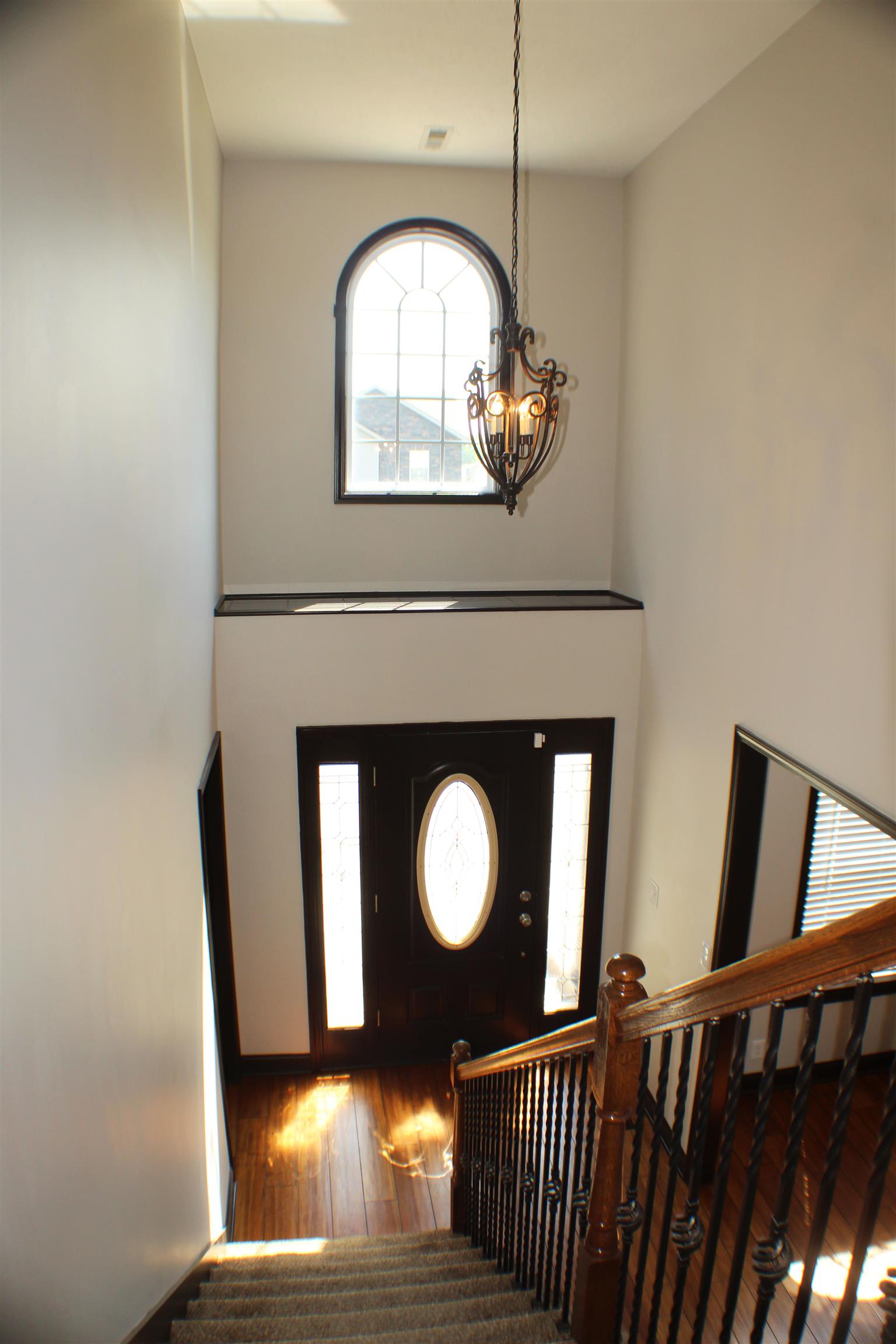 1481 Apache Way Clarksville, TN 37042 - Photo 5 of 30 Nice ledge over door to decorate