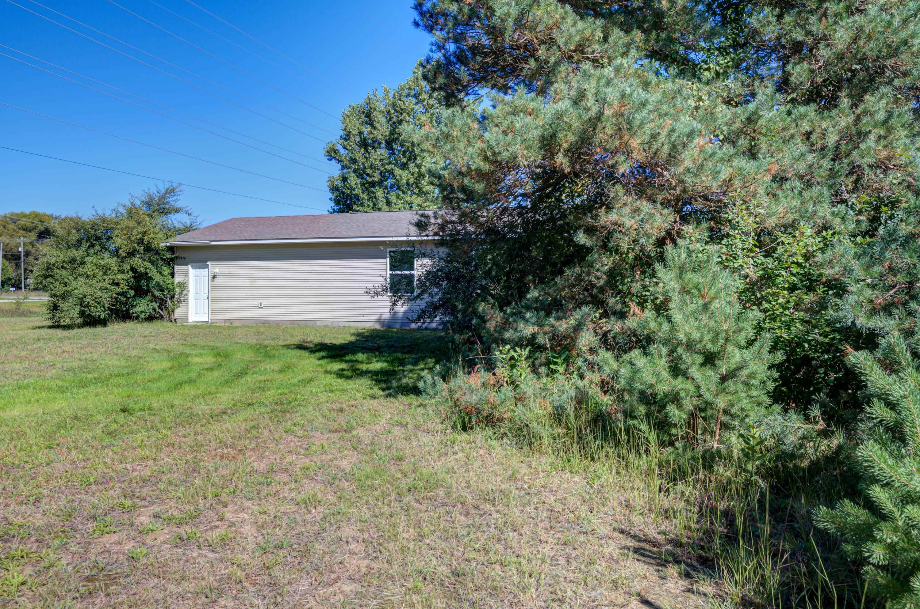 5975 Barney Road Traverse City, MI 49684 - Photo 27 of 34