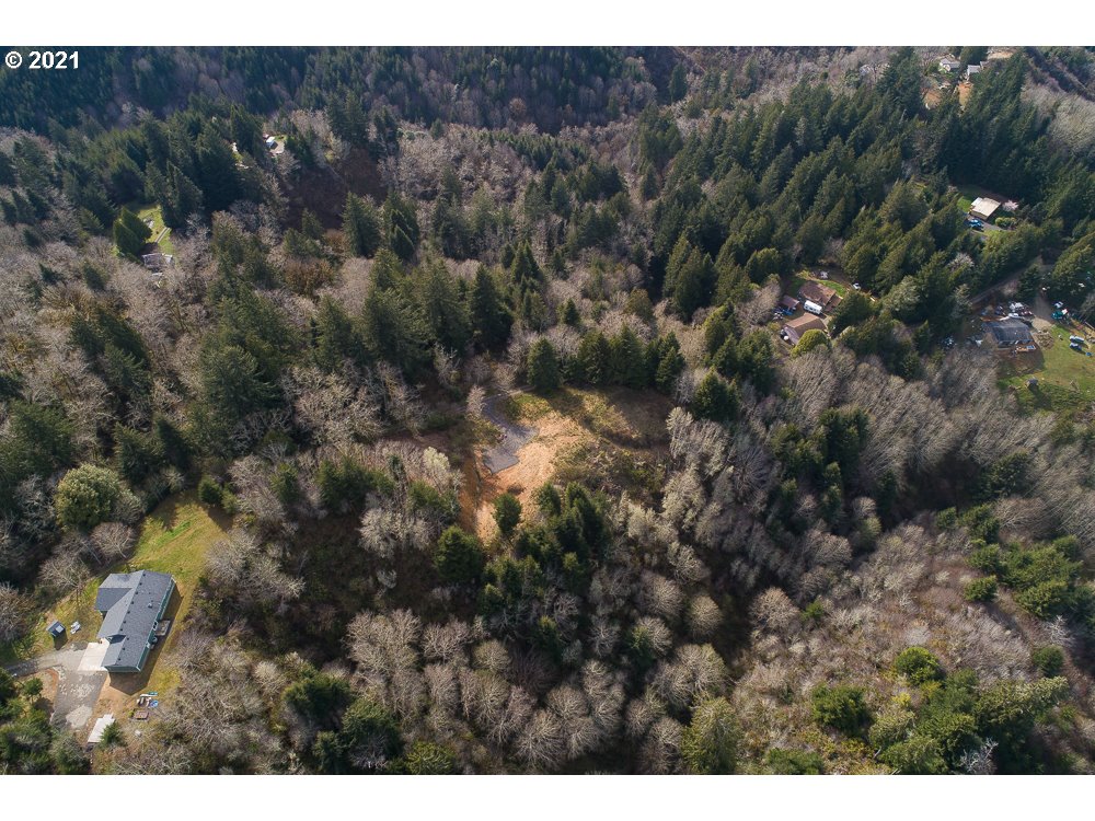 65887 Sunshine Road Coos Bay, OR 97420 - Photo 13 of 14 Gallery Image 13