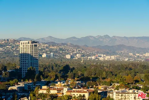 $1,995,000 | 10560 Wilshire Boulevard, Unit 1806, Los Angeles, CA 90024