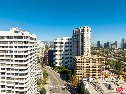 $1,995,000 | 10560 Wilshire Boulevard, Unit 1806, Los Angeles, CA 90024