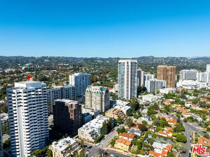 $1,995,000 | 10560 Wilshire Boulevard, Unit 1806, Los Angeles, CA 90024