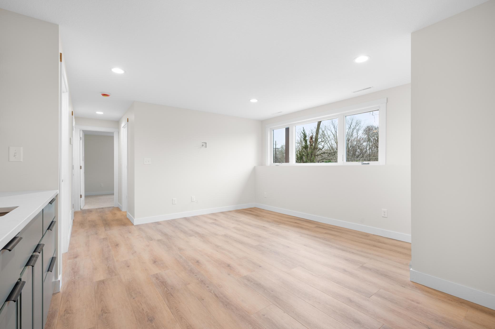 1810 Mayowood Road Southwest Rochester, MN 55902 - Photo 30 of 52