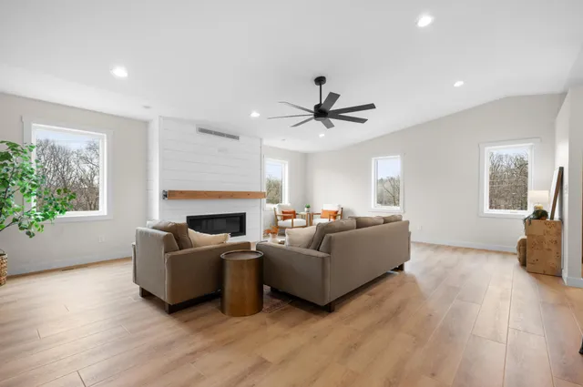 $925,000 | 1810 Mayowood Road Southwest, Rochester, MN 55902