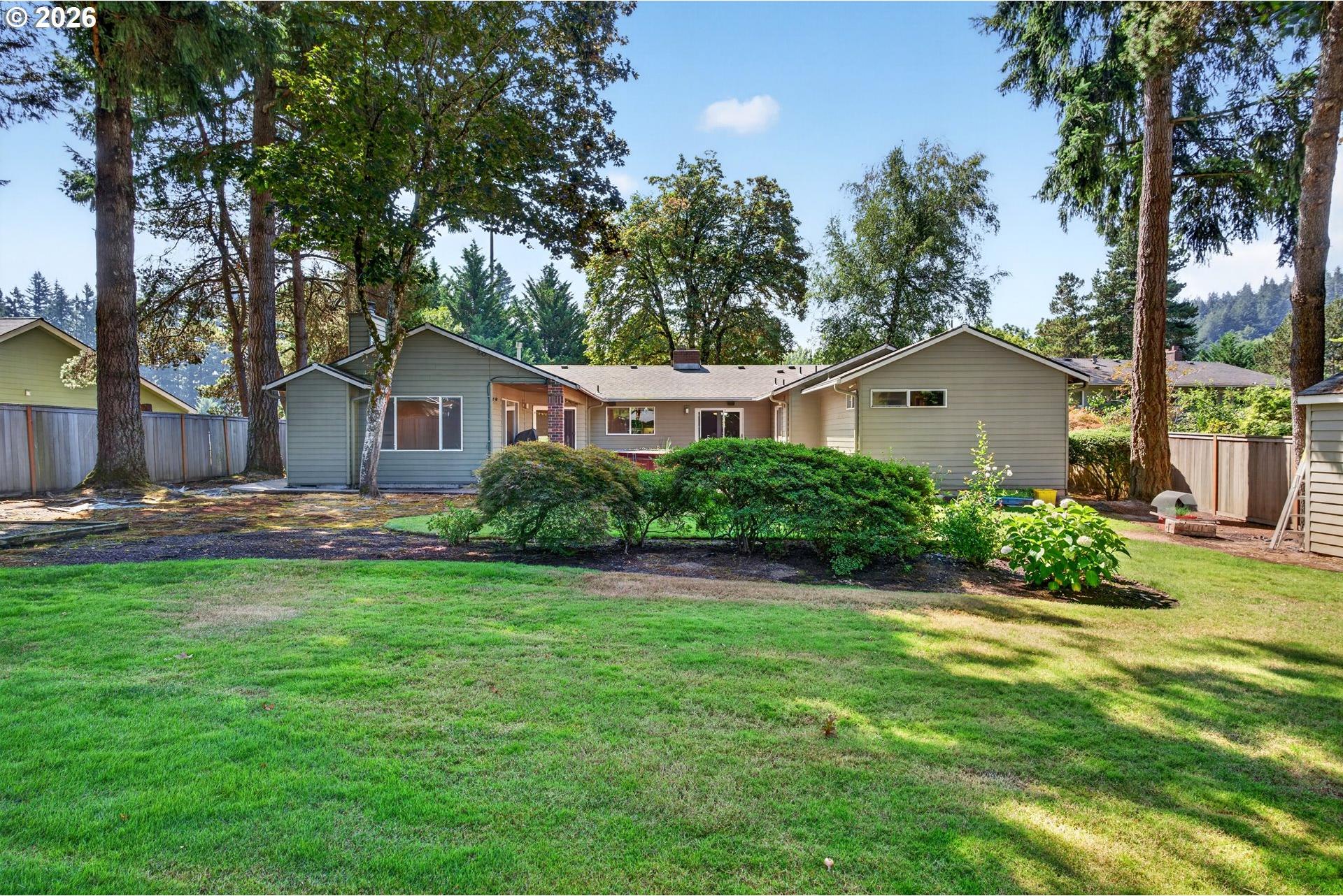 1545 Cloverleaf Road Lake Oswego, OR 97034 - Photo 41 of 48 Gallery Image 41