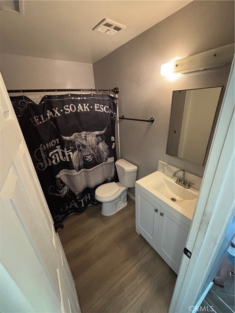 1408 Via Del Rio Corona, CA 92882 - Photo 14 of 31