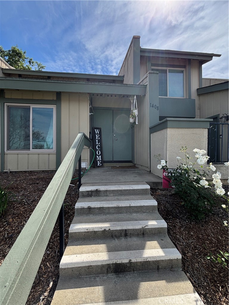 1408 Via Del Rio Corona, CA 92882 - Photo 2 of 31