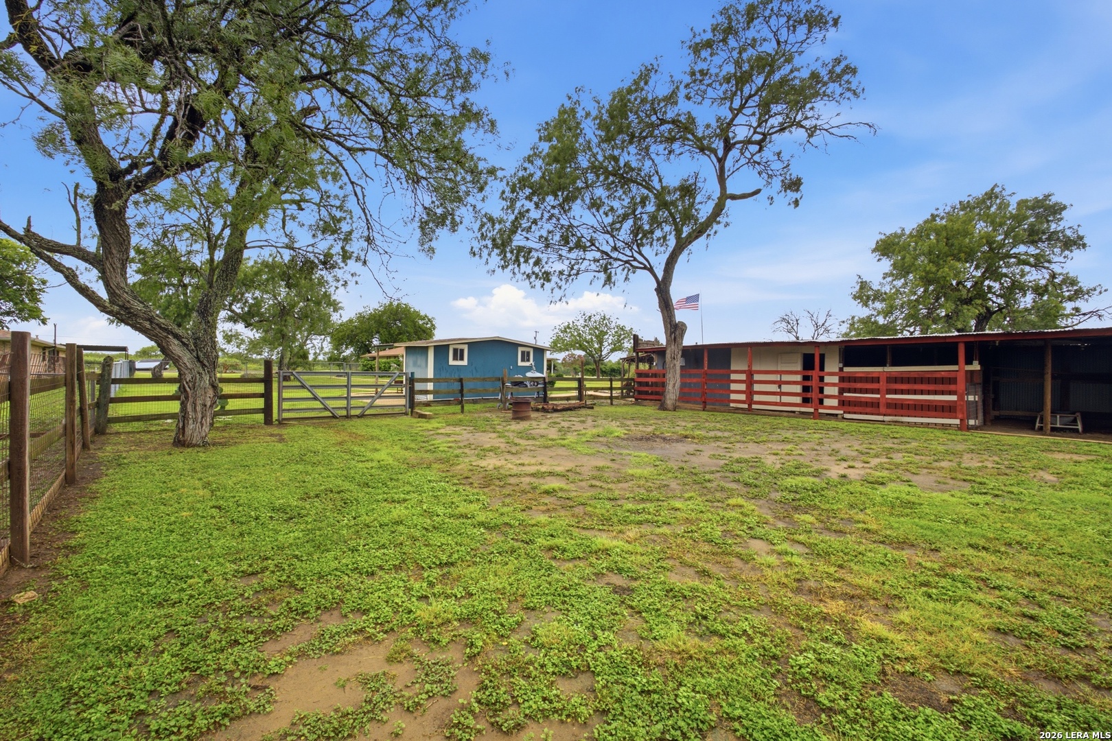 7970 Knowlton Road San Antonio, TX 78263 - Photo 25 of 45
