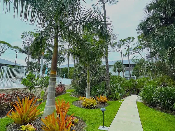 $1,600 | Undisclosed Address, Naples, FL 34112