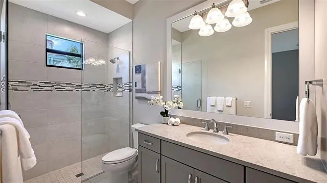 $2,250,000 | 16405 Kendleshire Terrace, Bradenton, FL 34202