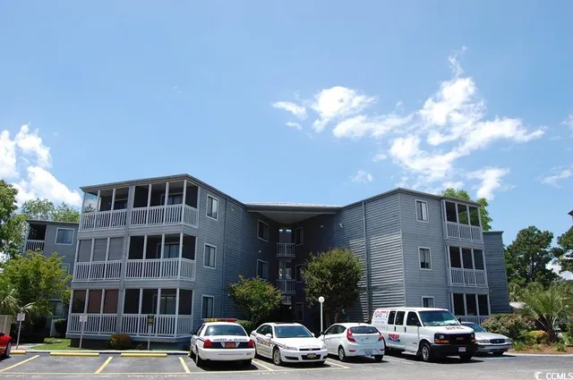 $1,000 | 10174 Beach Drive Southwest, Unit 309, Calabash, NC 28467