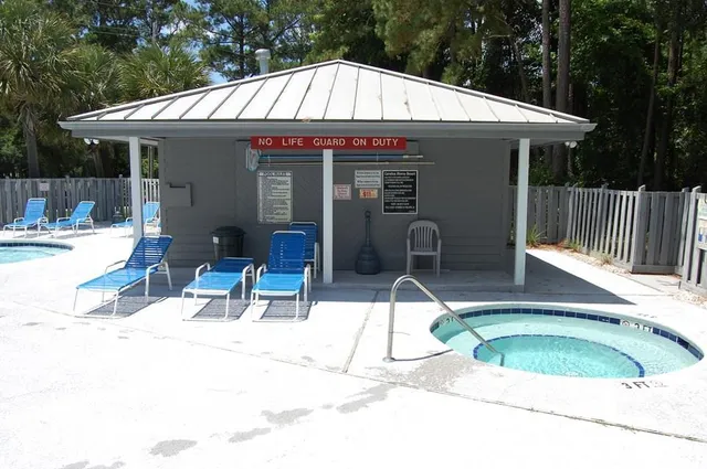 $1,000 | 10174 Beach Drive Southwest, Unit 309, Calabash, NC 28467