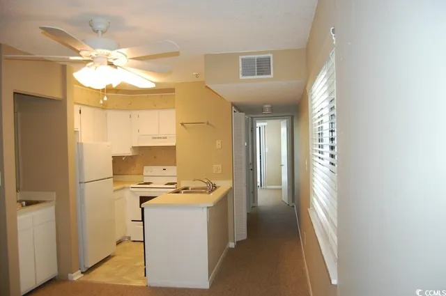 $1,000 | 10174 Beach Drive Southwest, Unit 309, Calabash, NC 28467