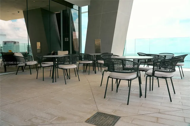 $40,000 | 300 Biscayne Blvd Way, Unit 3104, Miami, FL 33131