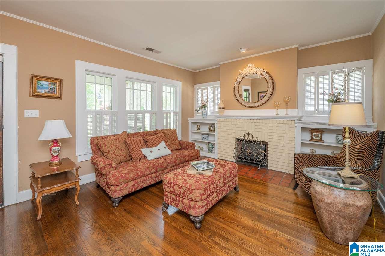1404 Sutherland Place Birmingham, AL 35209 - Photo 5 of 45