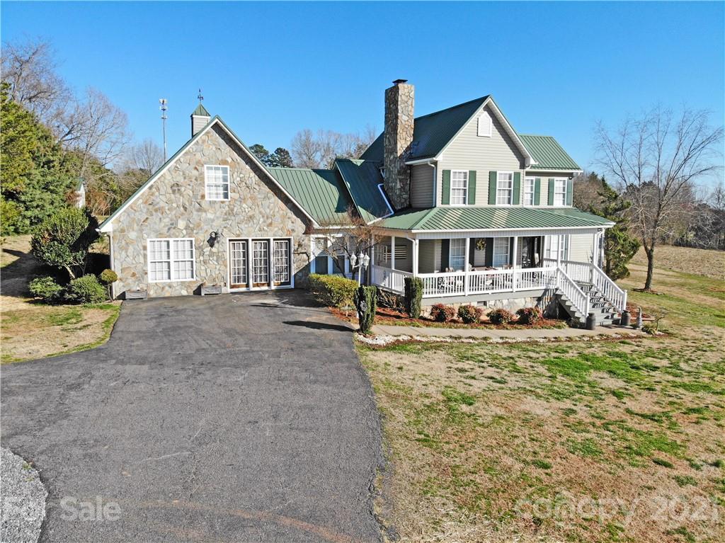 2370 Ralph L Road Hickory, NC 28602 - Photo 1 of 37 Gallery Image 1