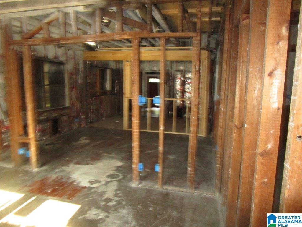 1201 17th Street Southwest Birmingham, AL 35211 - Photo 5 of 10