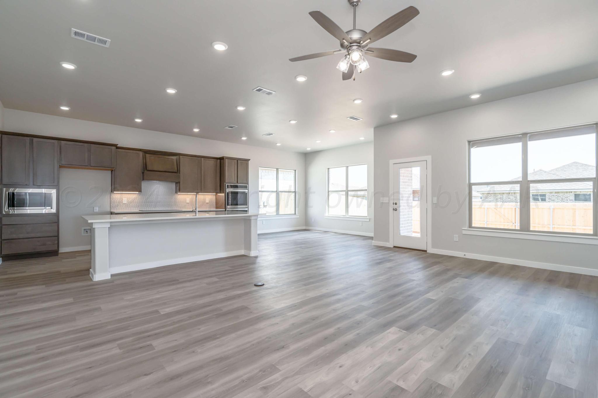 7511 Frazier Road Amarillo, TX 79119 - Photo 3 of 26 7511 Frazier-10 LR
