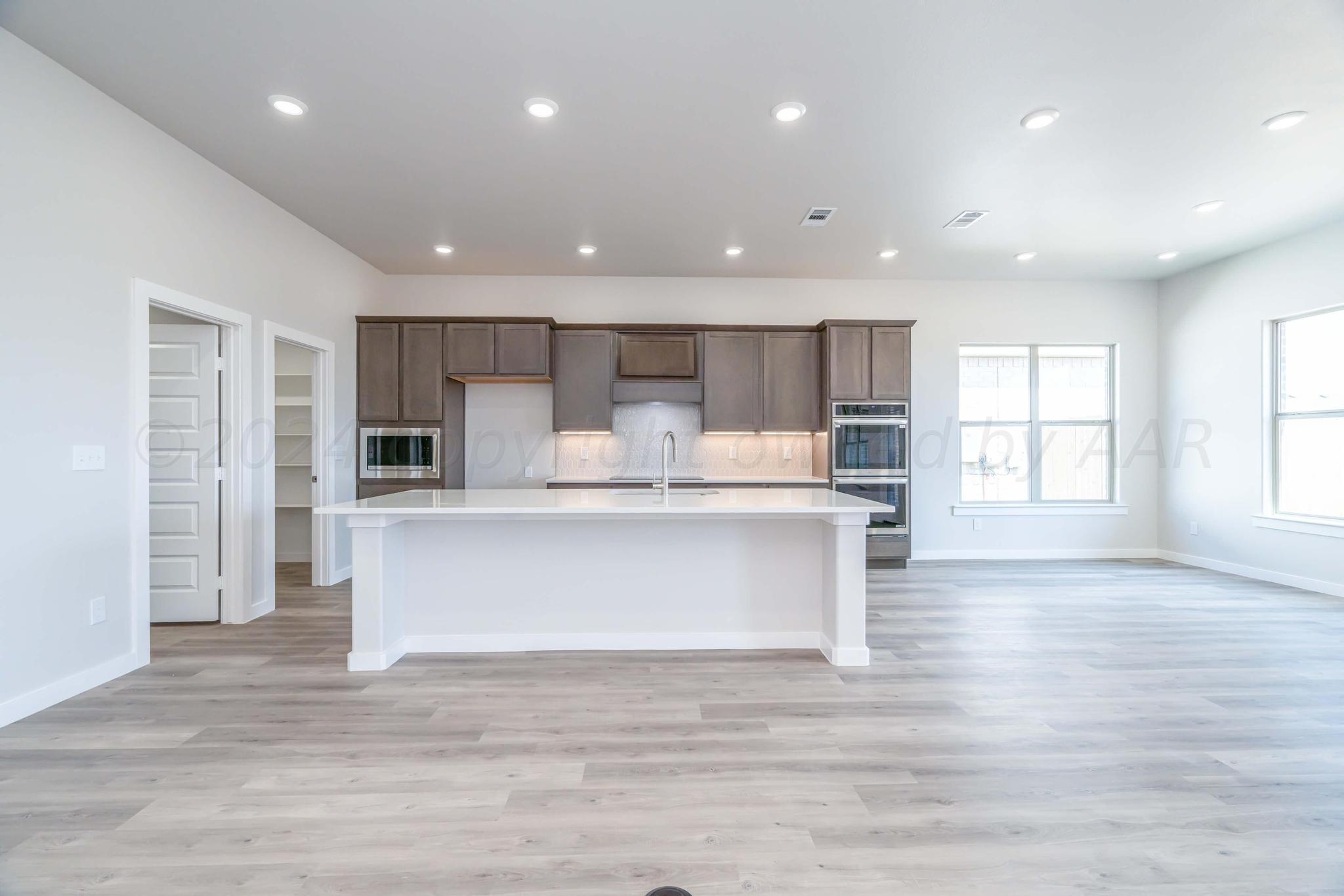 7511 Frazier Road Amarillo, TX 79119 - Photo 5 of 26 7511 Frazier-22 KITCHENDR