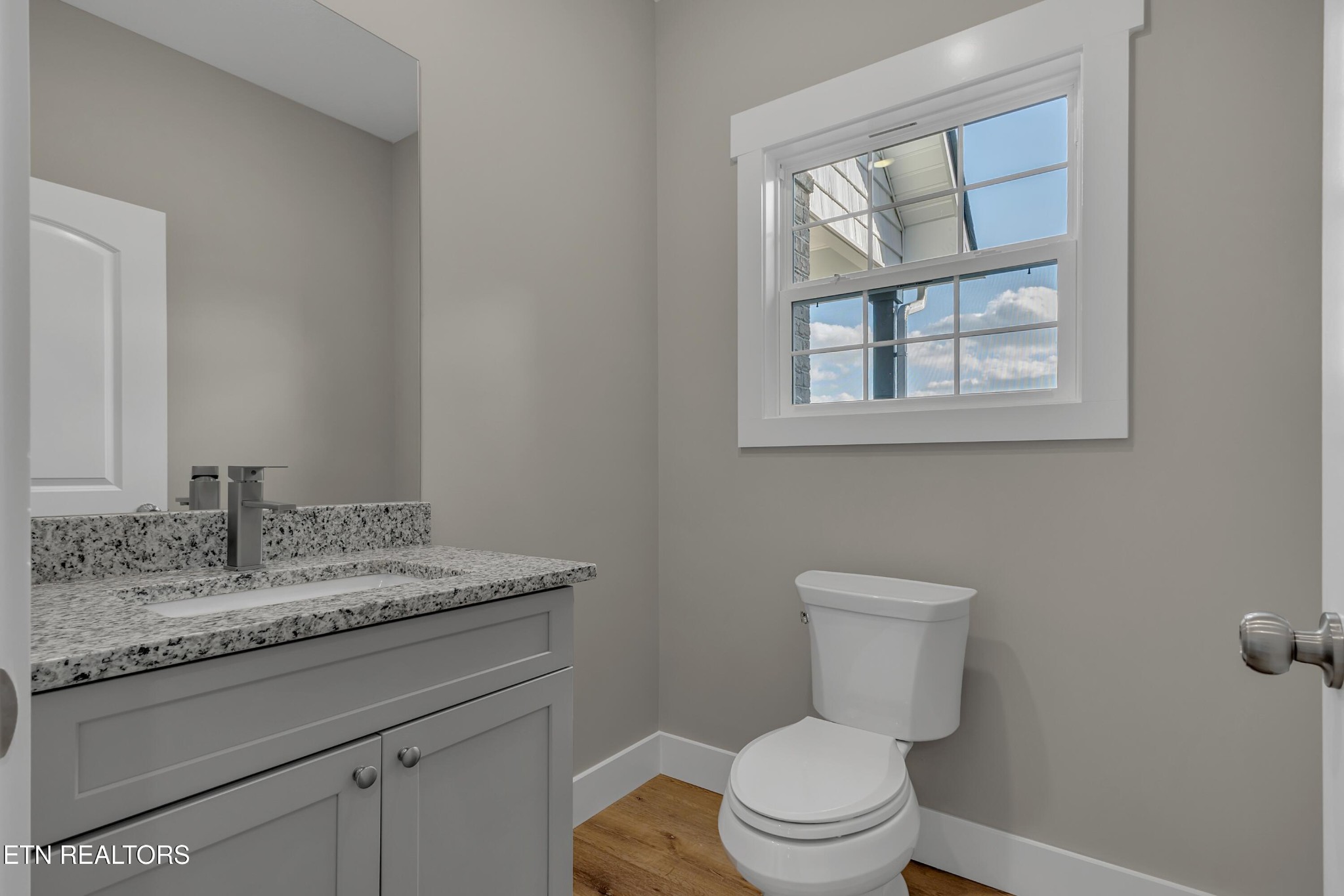 1348 Rippling Waters Circle Sevierville, TN 37876 - Photo 17 of 39 Gallery Image 17